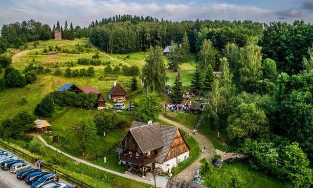 Skansen Gniezno - Odkryj fascynującą historię i unikalne wystawy Skansen Gniezno - Odkryj fascynującą historię i unikalne wystawy