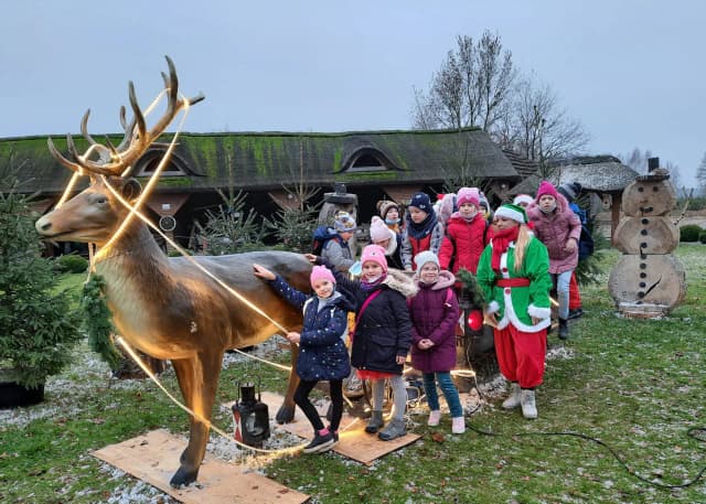 Wioska Świętego Mikołaja w Skansen Bicz – magiczne atrakcje dla rodzin Wioska Świętego Mikołaja w Skansen Bicz – magiczne atrakcje dla rodzin