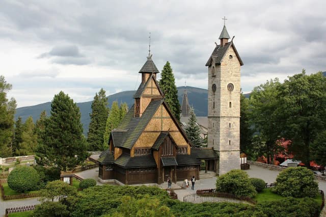 Najpiękniejsze miejsca w Karkonoszach, które musisz zobaczyć na własne oczy Najpiękniejsze miejsca w Karkonoszach, które musisz zobaczyć na własne oczy