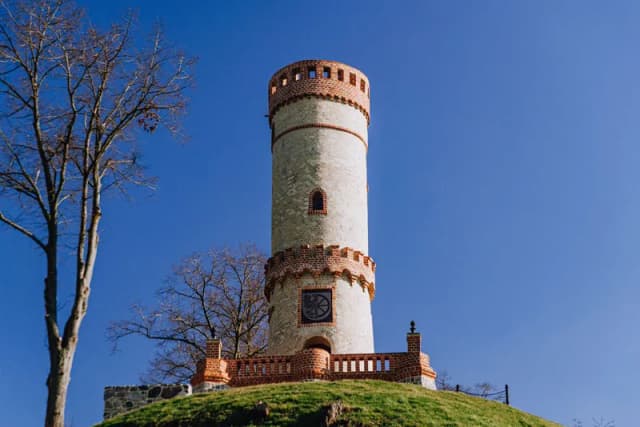 Najlepsze atrakcje w Cedynii, które musisz zobaczyć podczas wizyty Najlepsze atrakcje w Cedynii, które musisz zobaczyć podczas wizyty