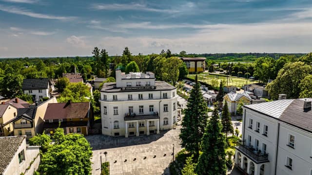 Solec-Zdrój gdzie zjeść: najlepsze restauracje i ukryte perełki Solec-Zdrój gdzie zjeść: najlepsze restauracje i ukryte perełki