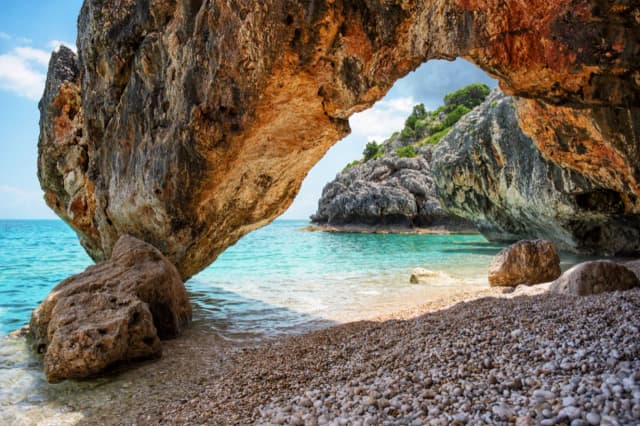Kefalonia najpiękniejsze miejsca, które zapierają dech w piersiach Kefalonia najpiękniejsze miejsca, które zapierają dech w piersiach