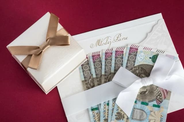 Ile dać do koperty na wesele z noclegiem, aby nie przepłacić? Ile dać do koperty na wesele z noclegiem, aby nie przepłacić?