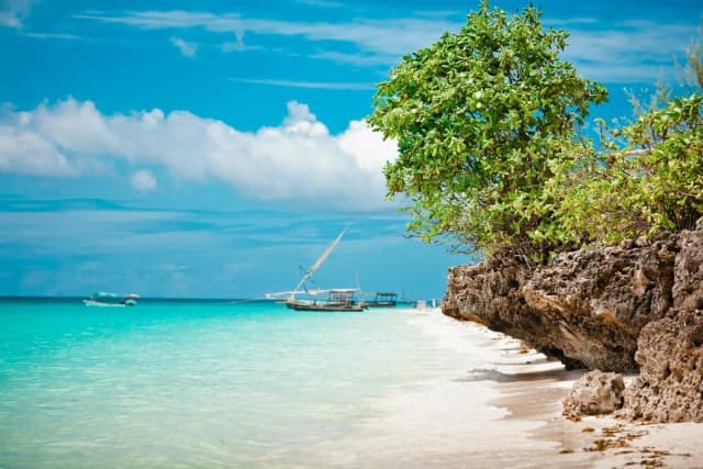 Zanzibar najpiękniejsze miejsca: odkryj rajskie plaże i atrakcje Zanzibar najpiękniejsze miejsca: odkryj rajskie plaże i atrakcje