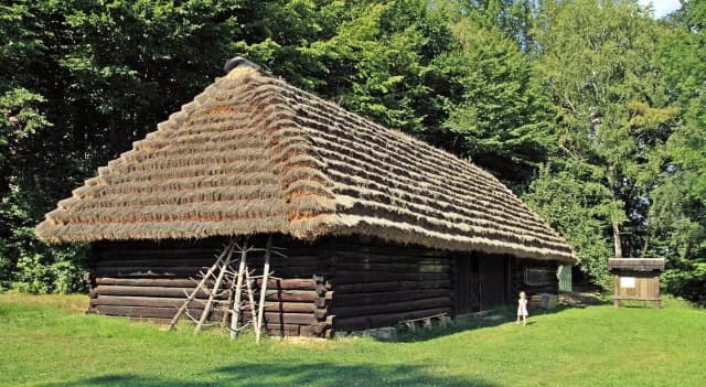 Skansen wsi pogórzańskiej - historia, atrakcje i godziny otwarcia Skansen wsi pogórzańskiej - historia, atrakcje i godziny otwarcia