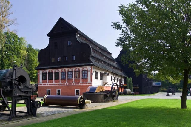 Skansen Dolny Śląsk - Odkryj fascynującą historię i kulturę regionu Skansen Dolny Śląsk - Odkryj fascynującą historię i kulturę regionu