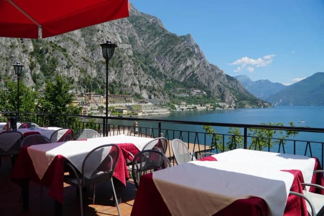 Peschiera del Garda gdzie zjeść: najlepsze restauracje i smaki Włoch Peschiera del Garda gdzie zjeść: najlepsze restauracje i smaki Włoch