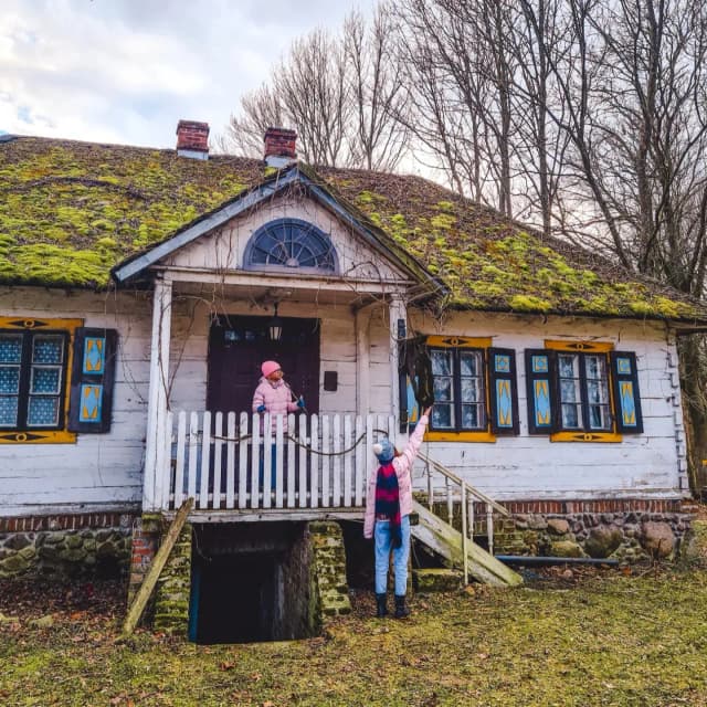 Skansen w Nowej Suchej - odkryj fascynującą historię i eksponaty Skansen w Nowej Suchej - odkryj fascynującą historię i eksponaty