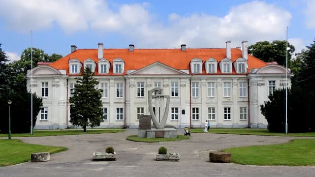 Atrakcje Kutno: Odkryj najciekawsze miejsca, które musisz zobaczyć Atrakcje Kutno: Odkryj najciekawsze miejsca, które musisz zobaczyć